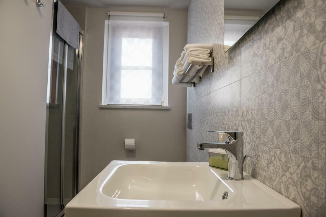 Casa Nicole Apartment Castelbuono  Bagian luar foto
