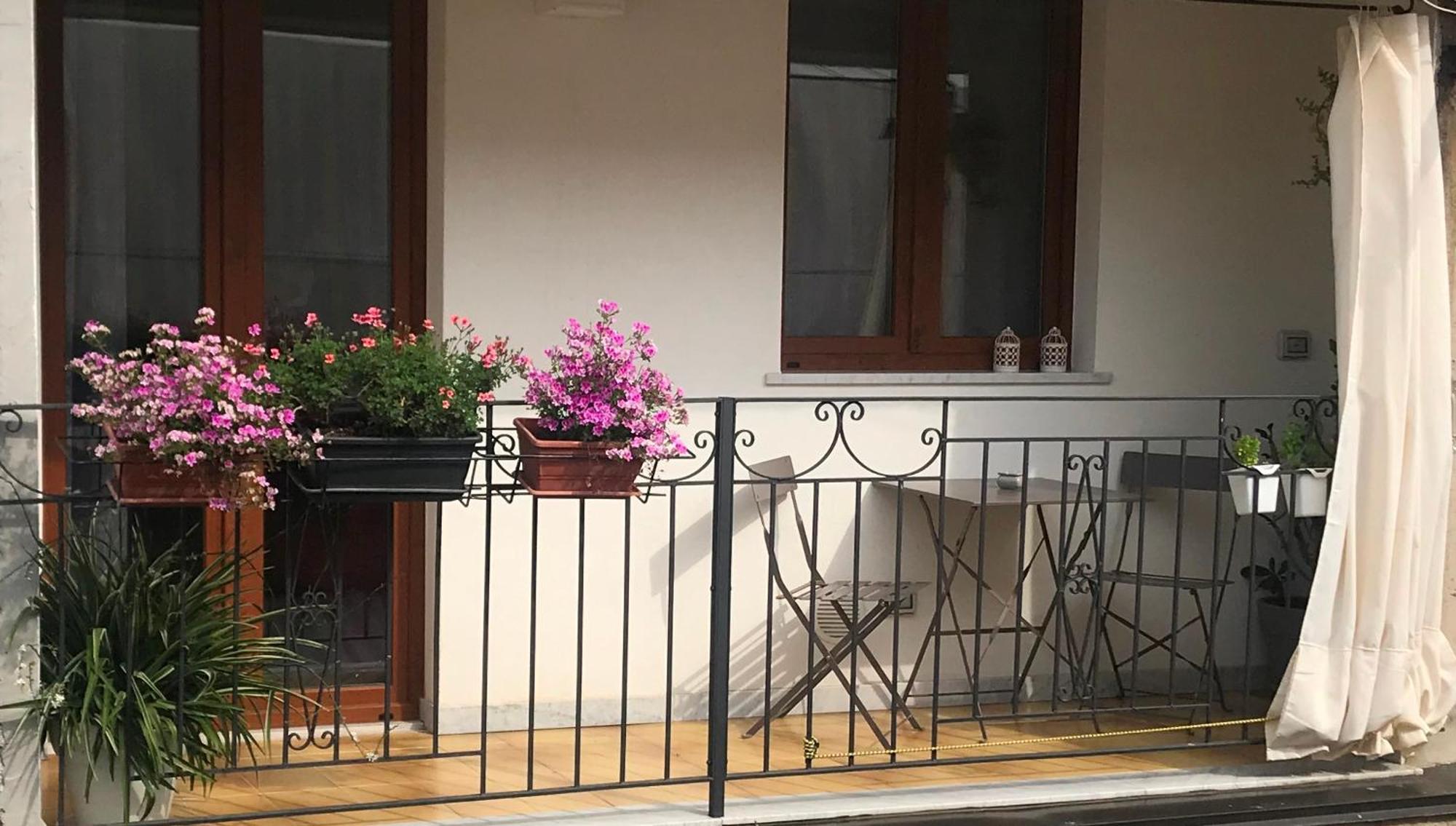 Casa Nicole Apartment Castelbuono  Bagian luar foto